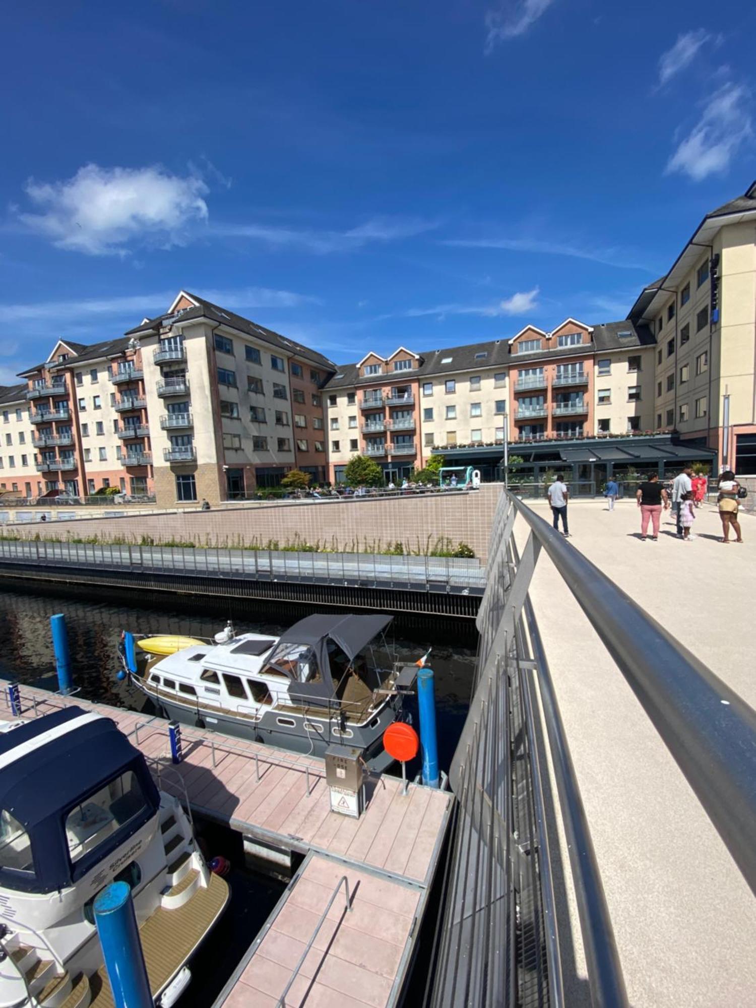 Botel The Marina Experience Athlone